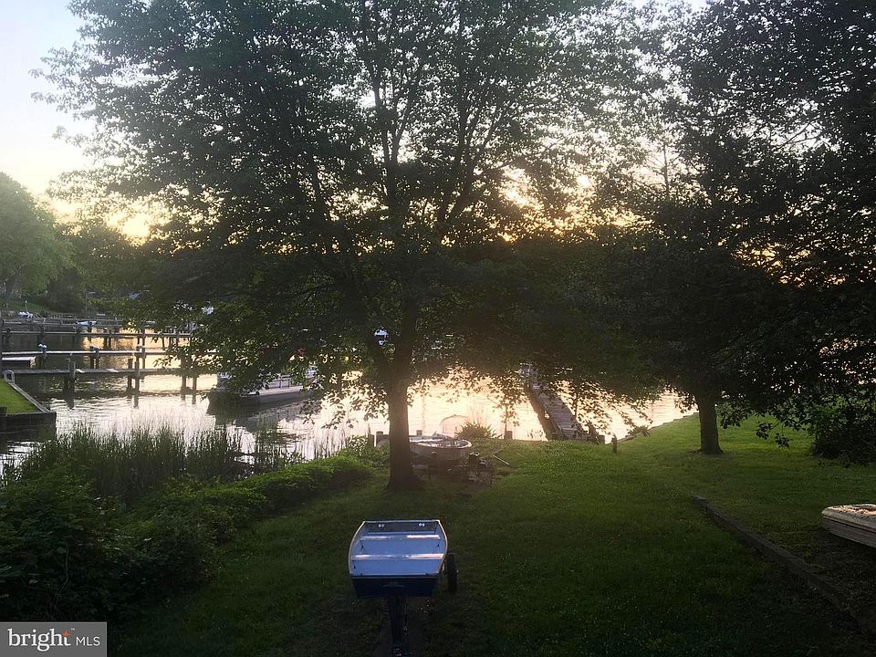 1st image of 2200 Poplar Rd