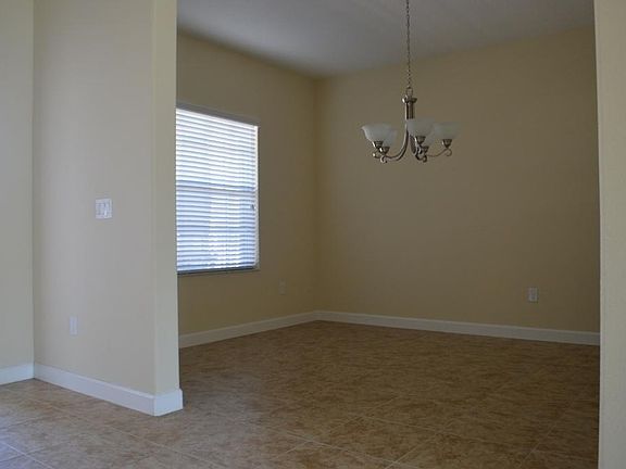 2nd image of 15177 Sunrise View Ln