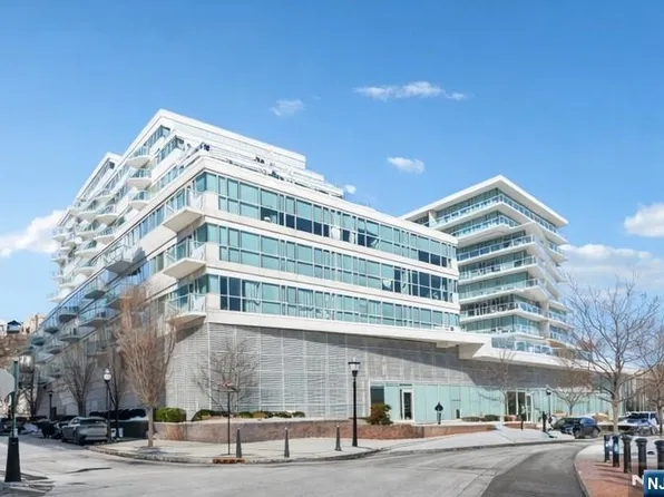 800 Avenue At Port Imperial Blvd #416, Weehawken, NJ 07086