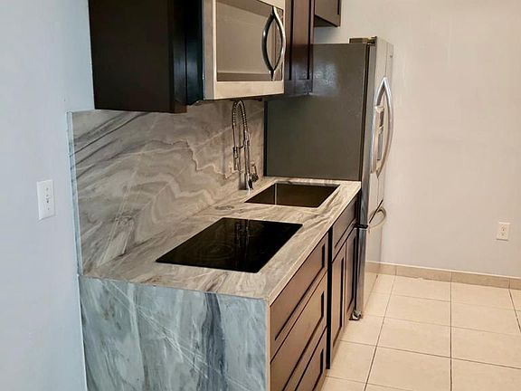 4th image of 12795 NW 103rd Ave #1