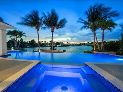 1779 CRAYTON RD, Naples, FL, 34102