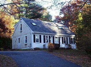 5 Betty Spring Rd, East Freetown, MA 02717