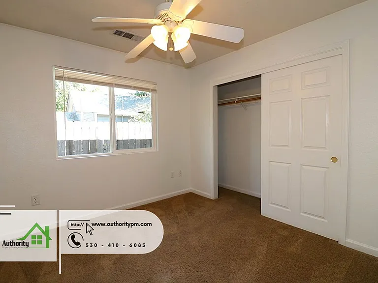 1108 Grange St #B — Photo 9