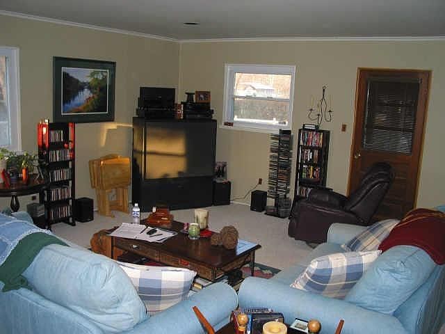 2nd image of 2960 W 79th St