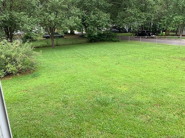 2nd image of 109 Valley Ave