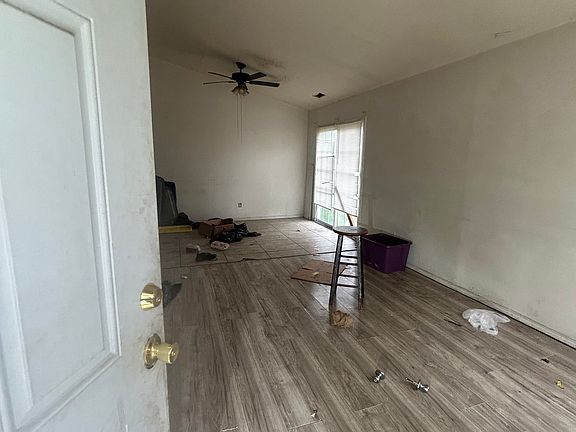 4th image of 1104 N 41st St