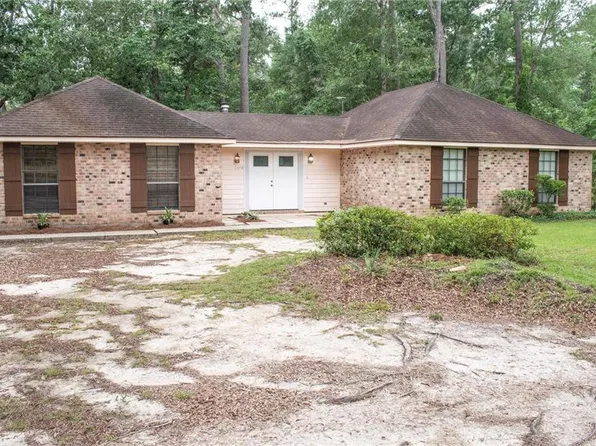 31074 Shannon Dr, Lacombe, LA 70445