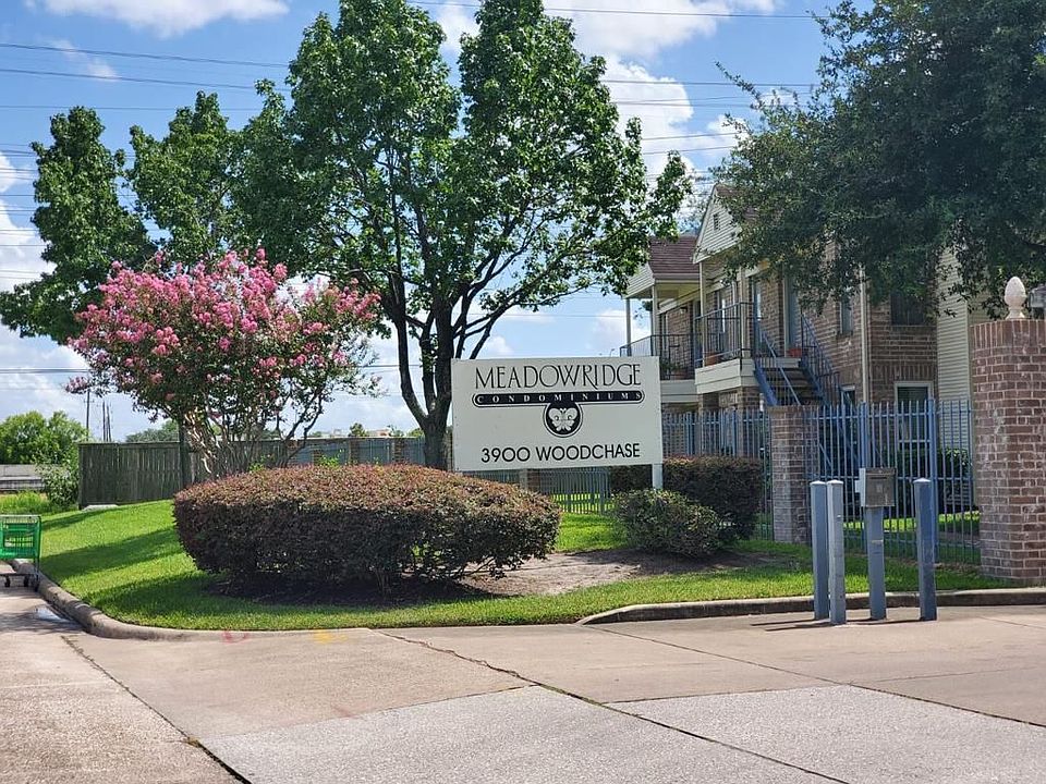 1st image of 3900 Woodchase Dr APT 144