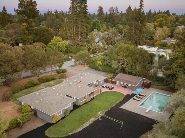 134 Hawthorne Dr, Atherton, CA 94027