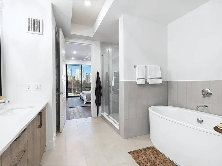 B3A Model Home: Bathroom