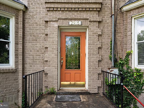 2nd image of 2915 Pennsylvania Ave SE