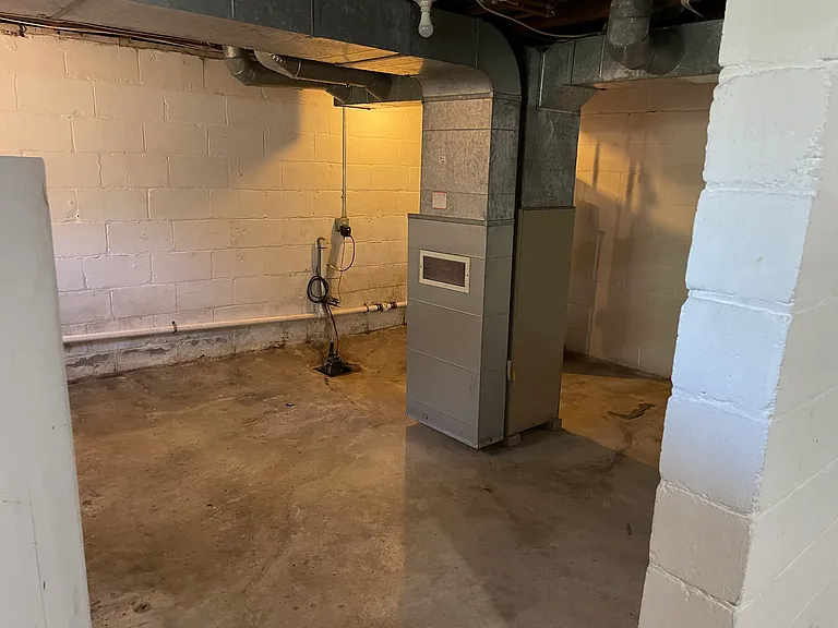 112 S Scott St #114 — Photo 15