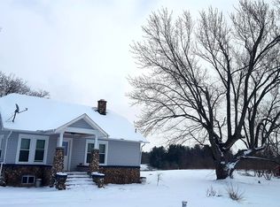 7035 Lingane Rd, Chelsea, MI 48118