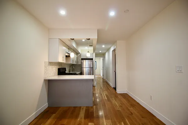 Rented by Hagstrom Management Inc | media 3