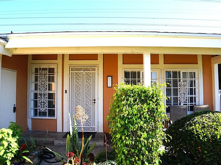 12202 Viarna St — Photo 3
