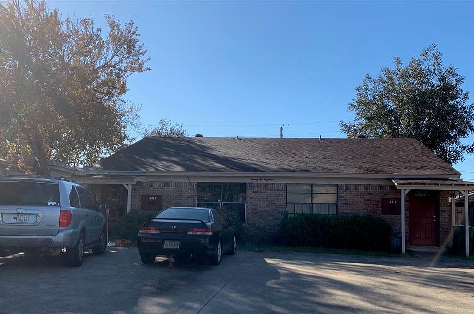 2nd image of 2218 Lavern St APT A