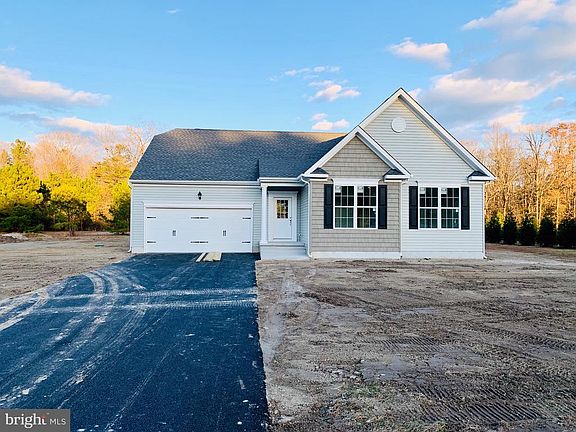2nd image of 25935 Country Meadows Dr