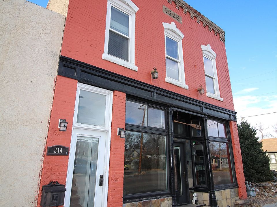 1st image of 312-314 5th St NW #312-314