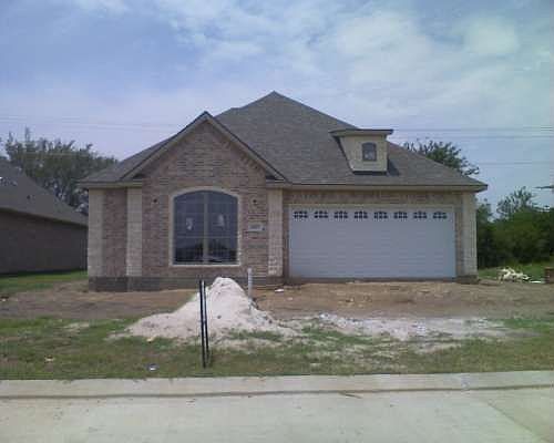 1st image of 1803 Lakeshore (pvt) Cir