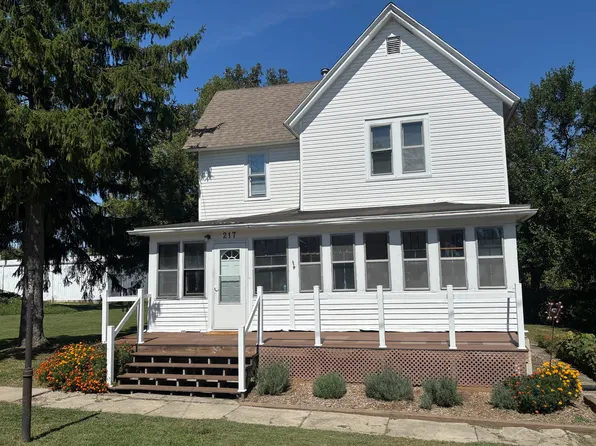 217 E Dorion St, Beaverville, IL 60912