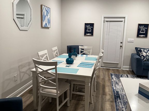 4th image of 3863 Pendragon Cir #4