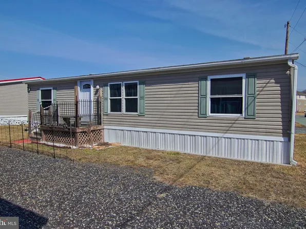 829 Cypress Ave, Spring City, PA 19475