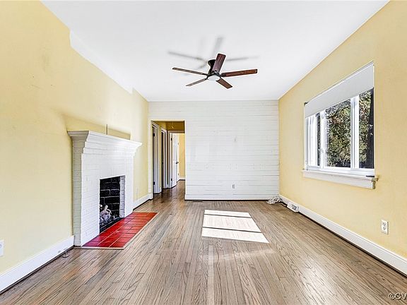 5th image of 2908 Kenwood Ave