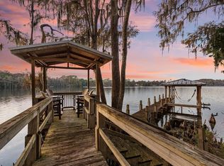 520 Lake Mills Rd, Chuluota, FL 32766