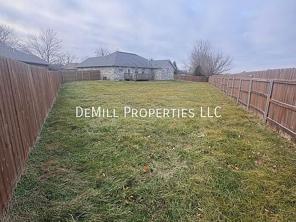 4th image of 6010 N 7th Ave