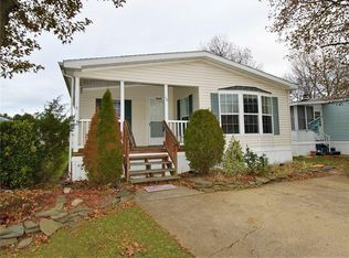 19 Poe Rd #19, North Brunswick, NJ 08902