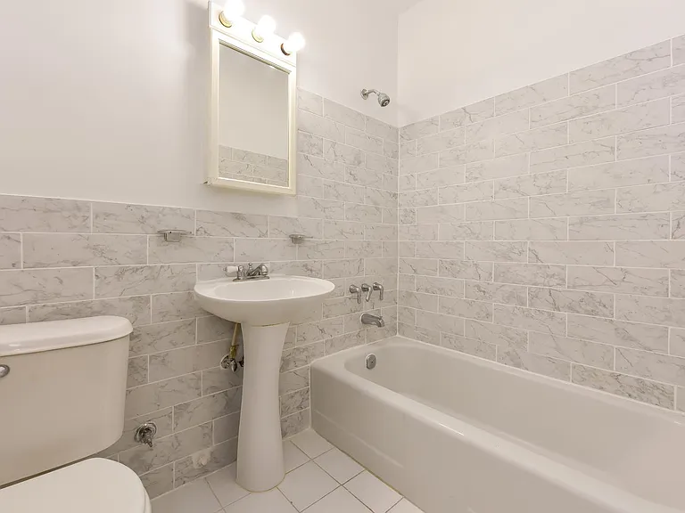 1021 Arlington Blvd #313 — Photo 15