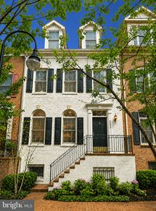 2435 13th Ct N, Arlington, VA, 22201