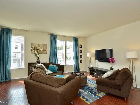 5th image of 4823 Forest Pines Dr
