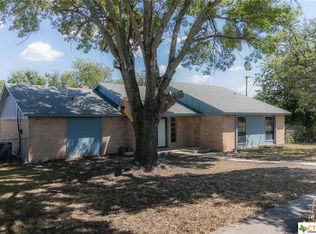 3001 Persimmon Dr, Killeen, TX 76543