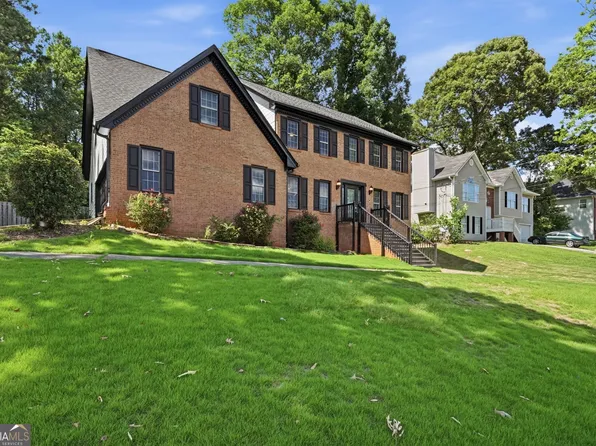 4040 Camaron Way, Snellville, GA 30039