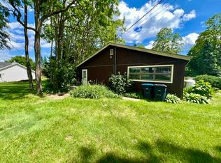 70 2nd St, Port Kent, NY 12975
