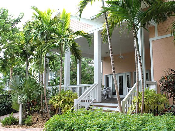 3rd image of 24 Coral Way