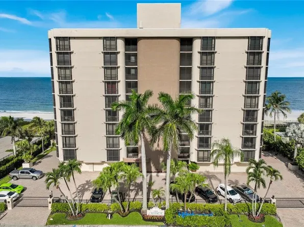 9653 Gulf Shore DR #303, NAPLES, FL 34108