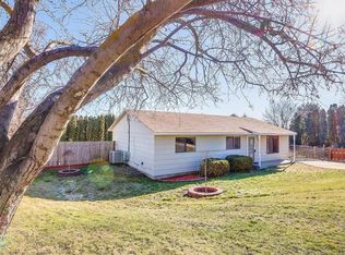 511 Westwind Dr, Zillah, WA 98953