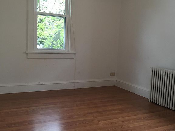 2nd image of 1206 E Ocean View Ave APT 1