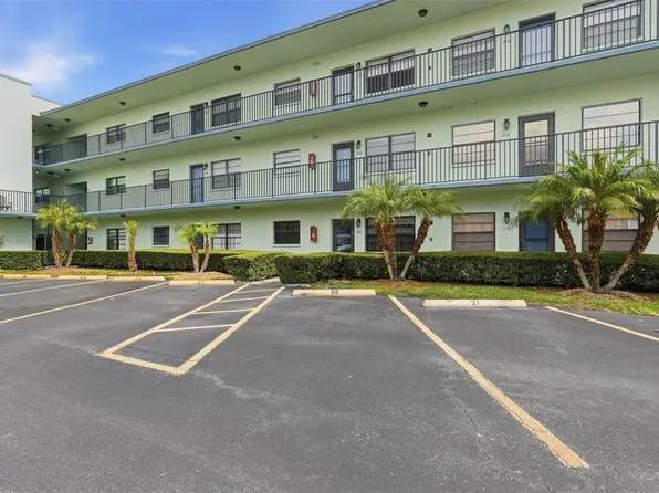 5973 Terrace Park Dr N Unit 109, Saint Petersburg, FL 33709