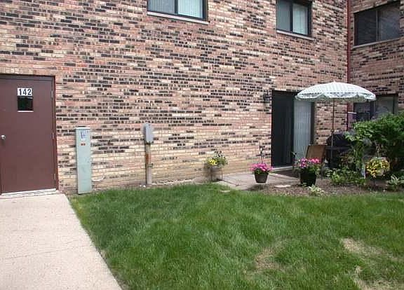2nd image of 142 Klein Creek Ct APT A