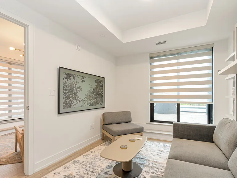 185 Dunlop St E #417 — Photo 10