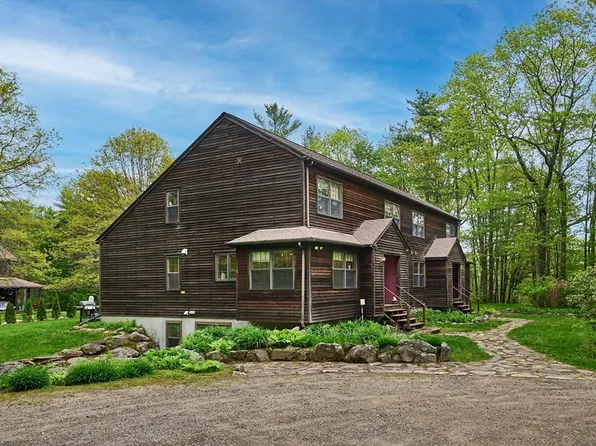 16-18 Highland Dr, Shutesbury, MA 01072