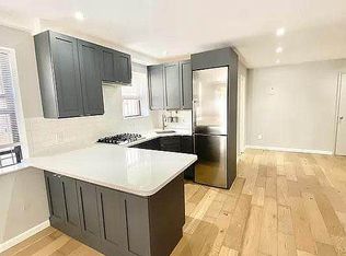32-62 36th St #1, Astoria, NY 11106
