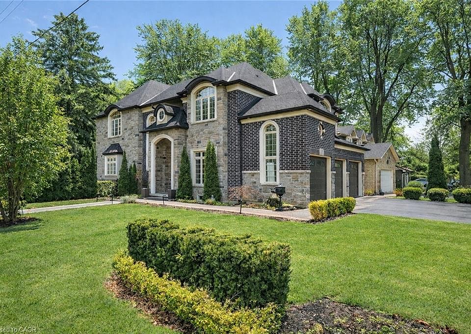 1st image of 125 Central Dr