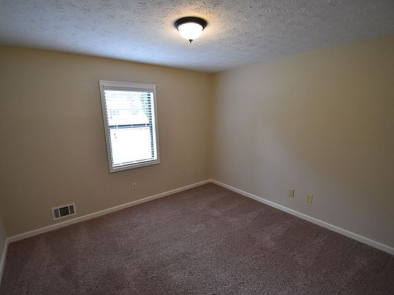 5th image of 1186 Westwood Pl