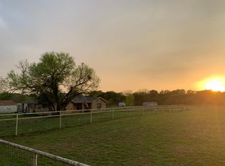 10580 Cooksey Rd, Adkins, TX 78101