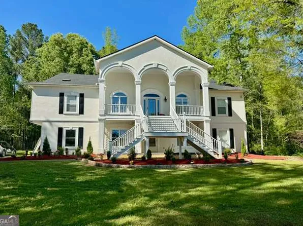 115 Hazelridge Ln, Sharpsburg, GA 30277