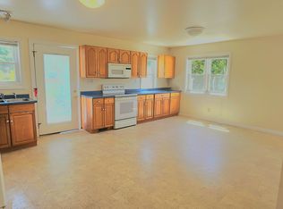589 Leyden Rd #A, Greenfield, MA 01301
